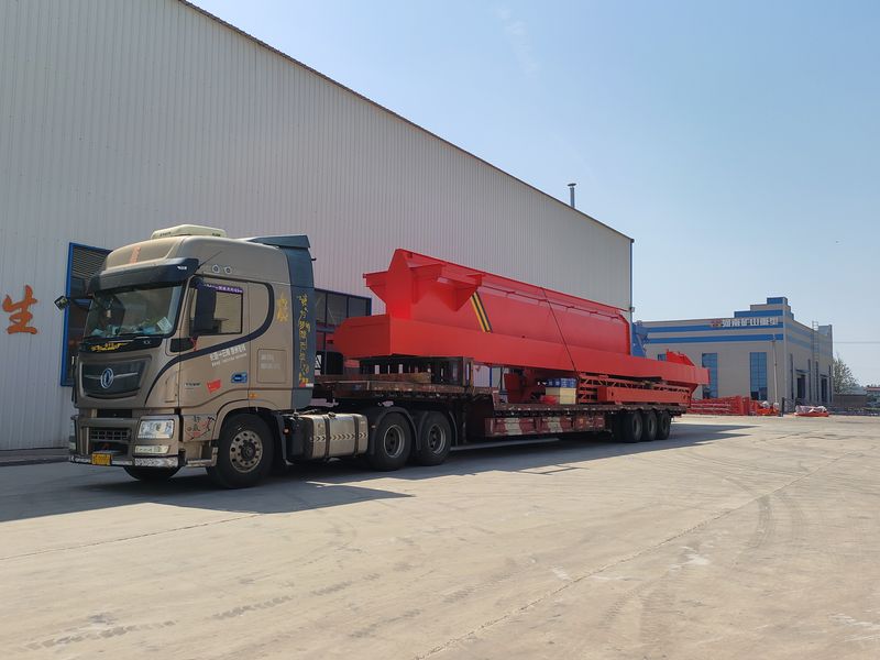 電動葫蘆門式起重機(jī) MHxh16t—32m 制作完成，發(fā)往新疆交付客戶使用。